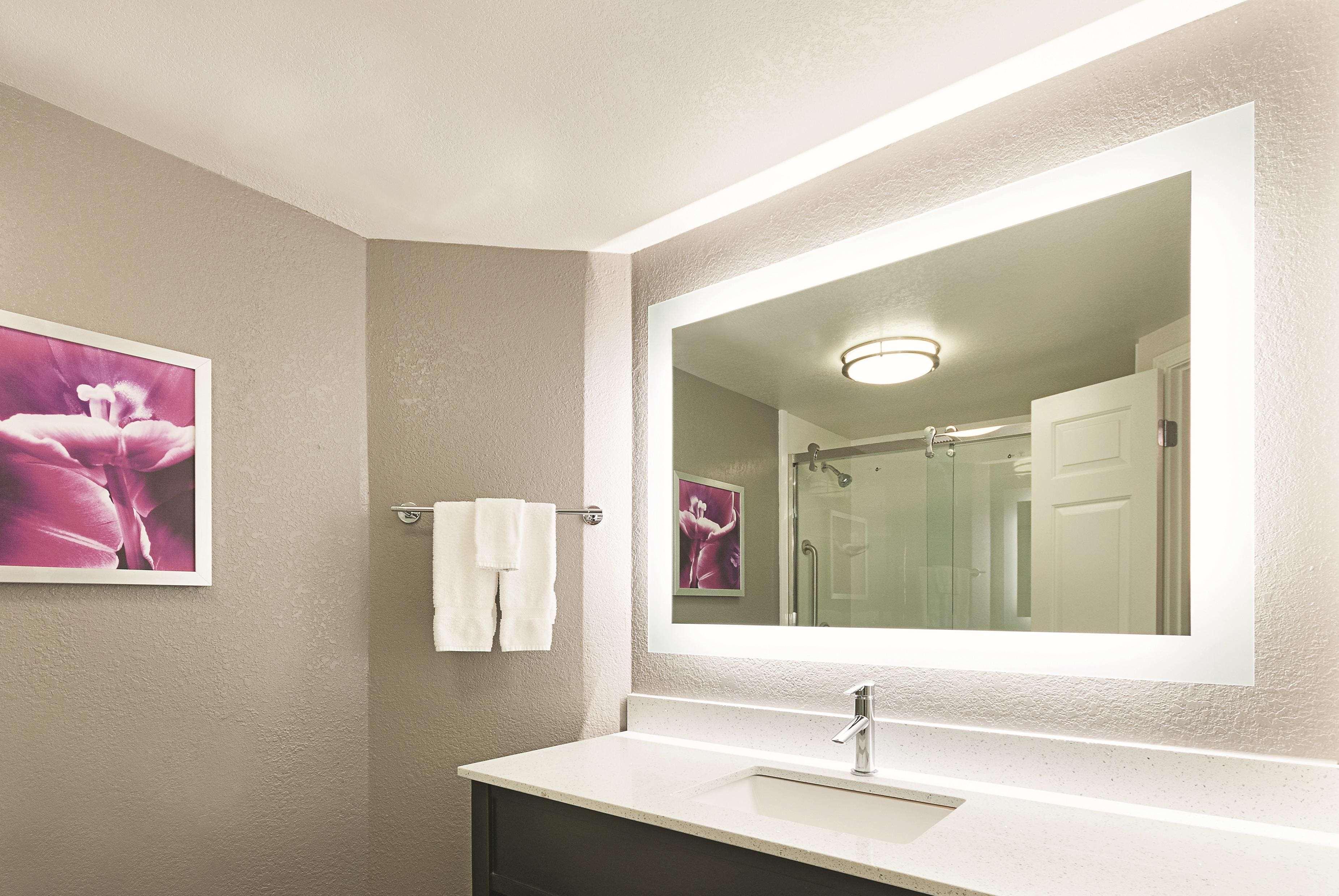 La Quinta By Wyndham Grand Junction Airport Hotel Bagian luar foto