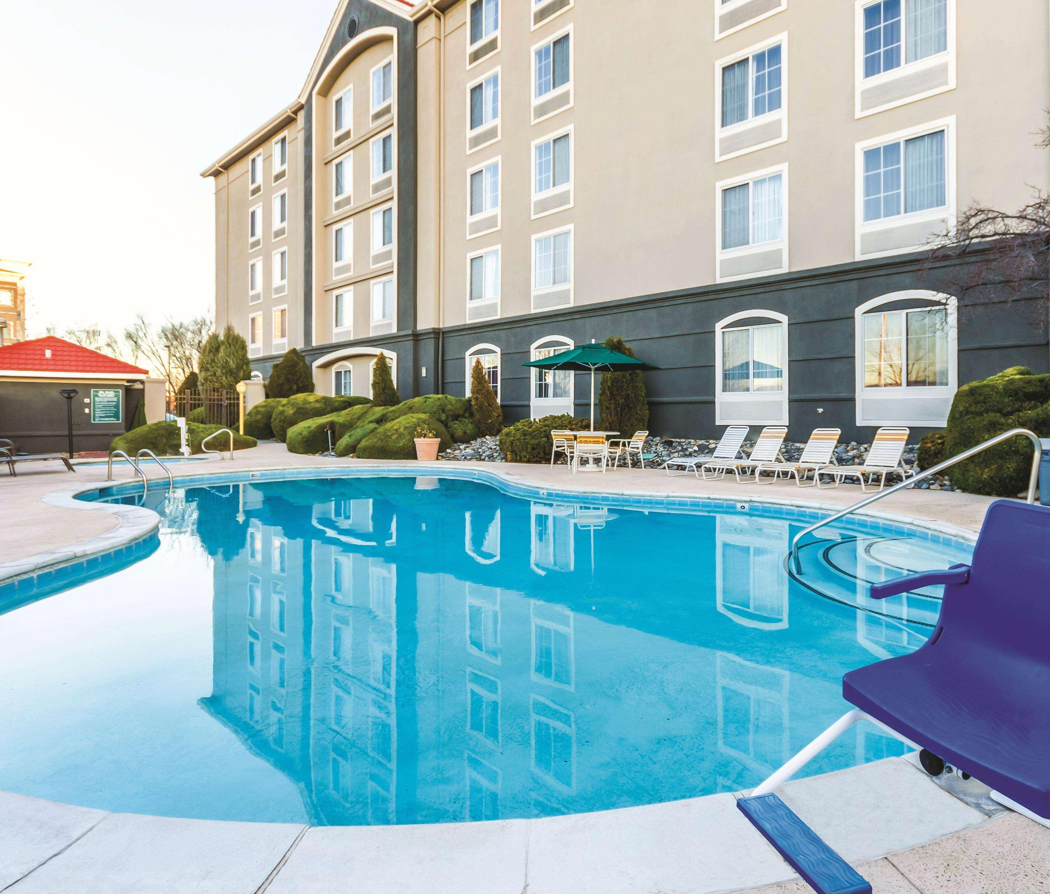 La Quinta By Wyndham Grand Junction Airport Hotel Bagian luar foto
