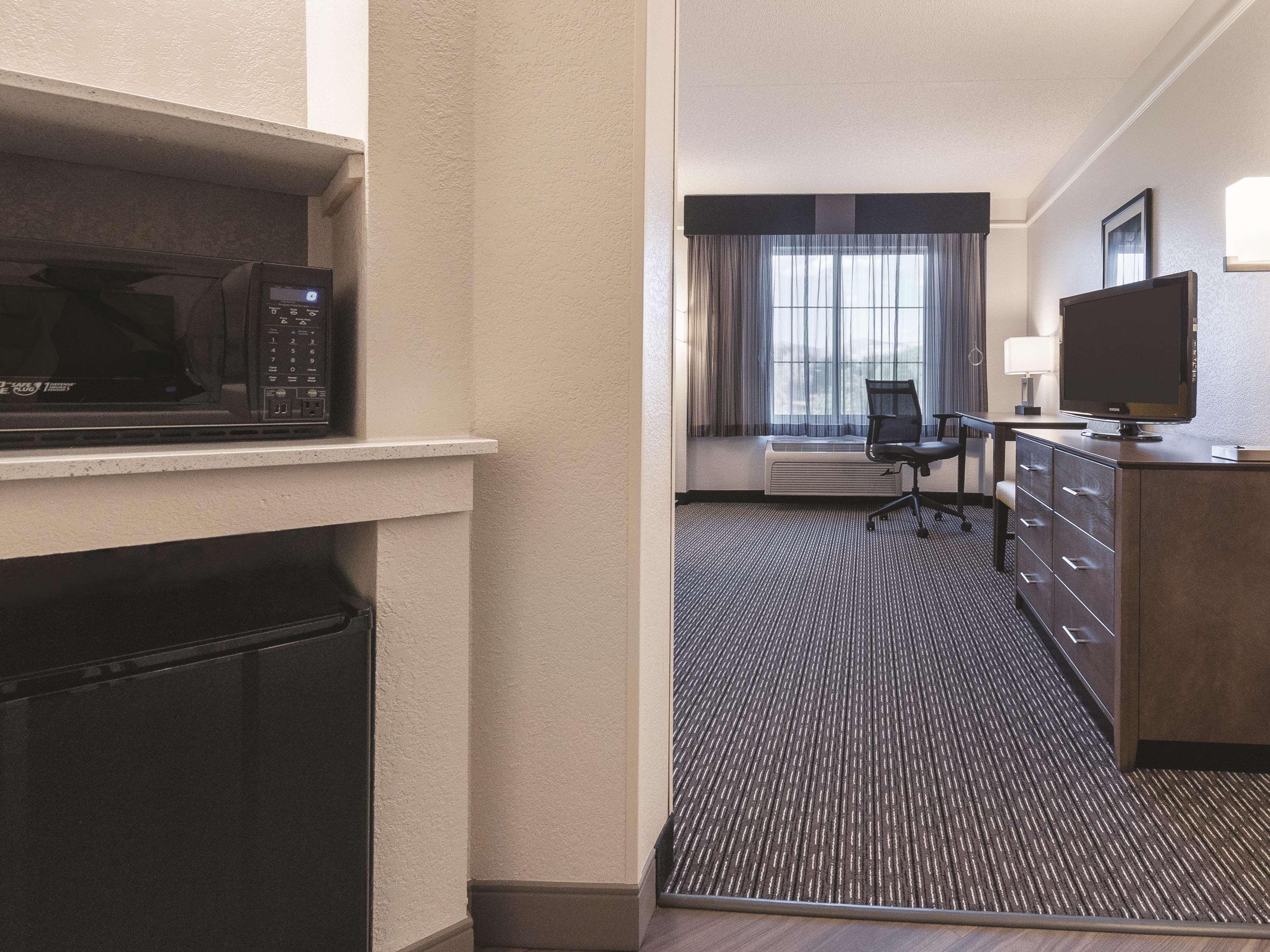 La Quinta By Wyndham Grand Junction Airport Hotel Bagian luar foto