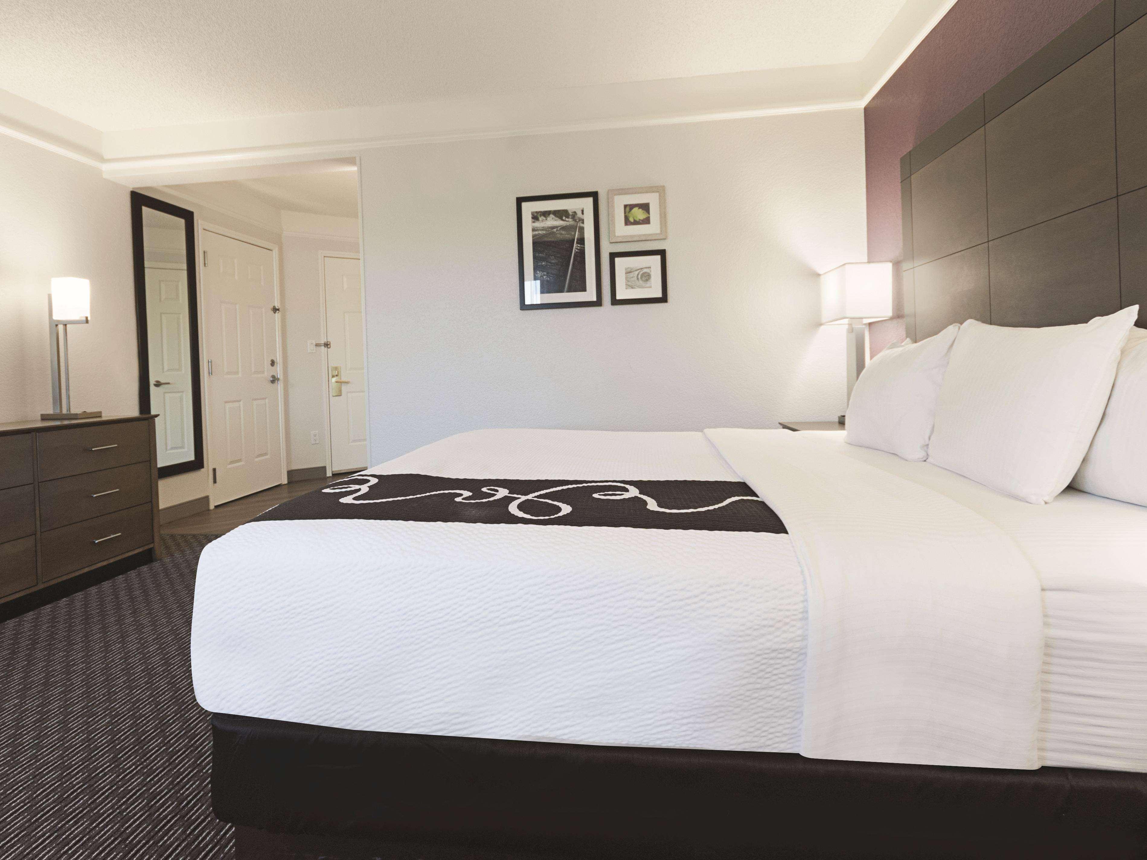 La Quinta By Wyndham Grand Junction Airport Hotel Bagian luar foto