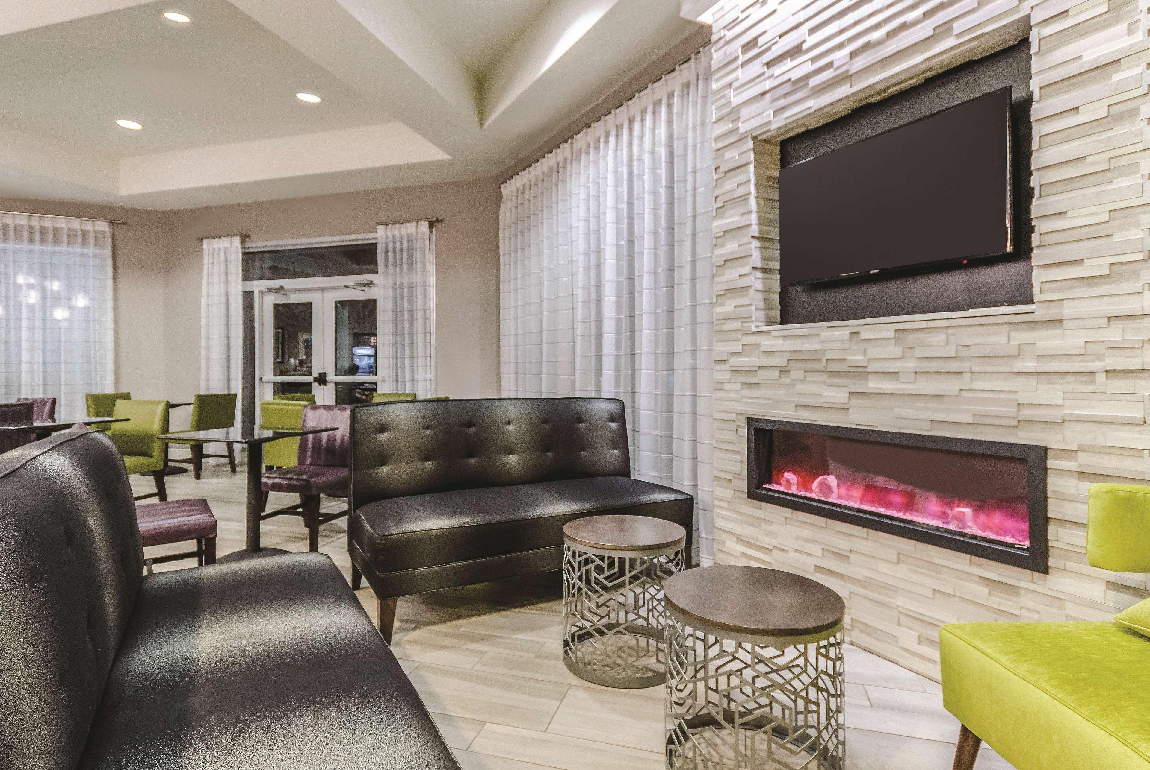 La Quinta By Wyndham Grand Junction Airport Hotel Bagian luar foto