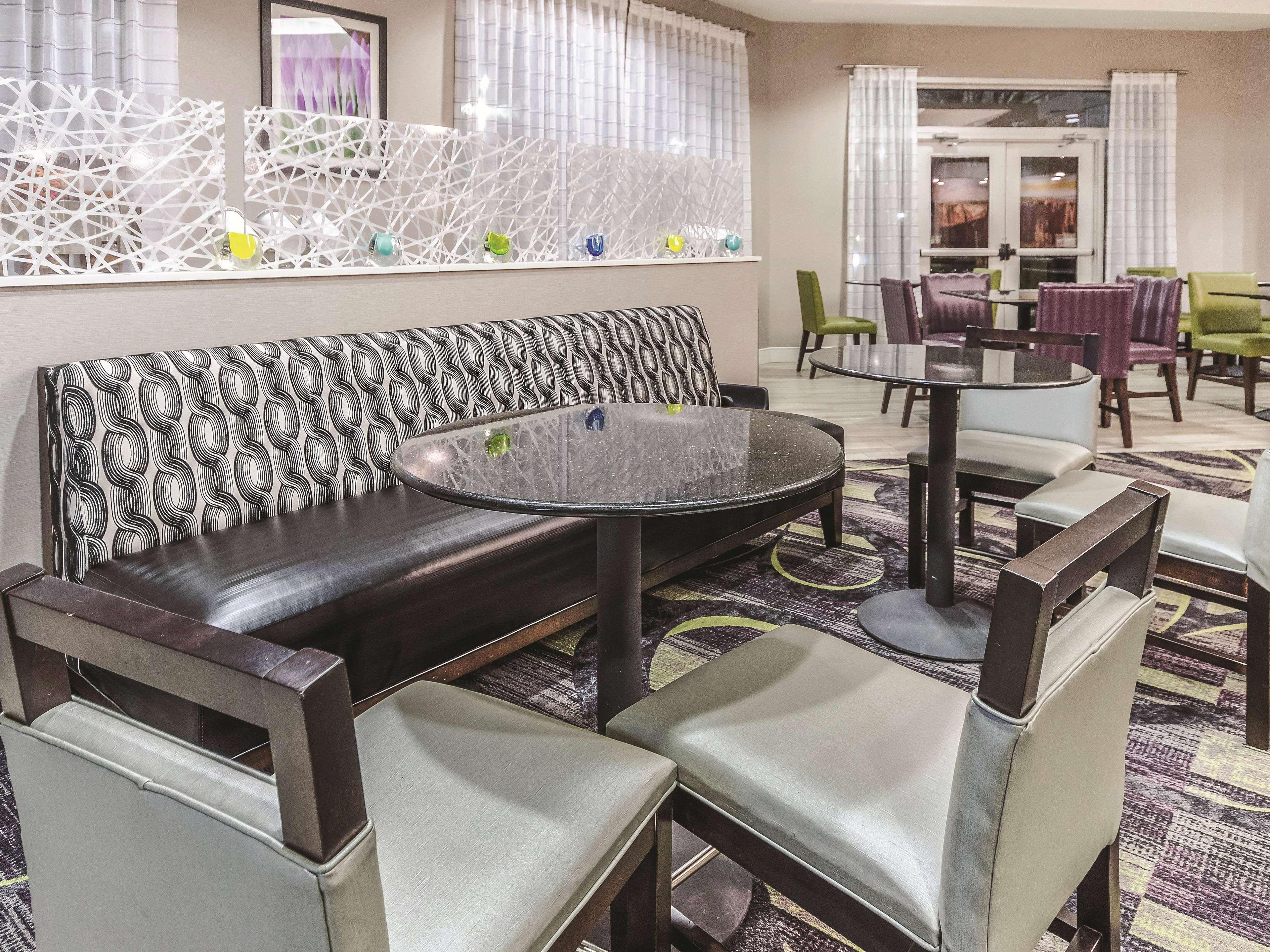 La Quinta By Wyndham Grand Junction Airport Hotel Bagian luar foto